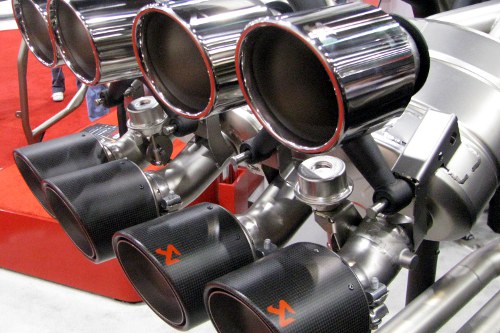 Akrapovic Titanium Carbon Fiber Exhaust Tips Akrapovic Titanium Carbon Fiber Exhaust Tips